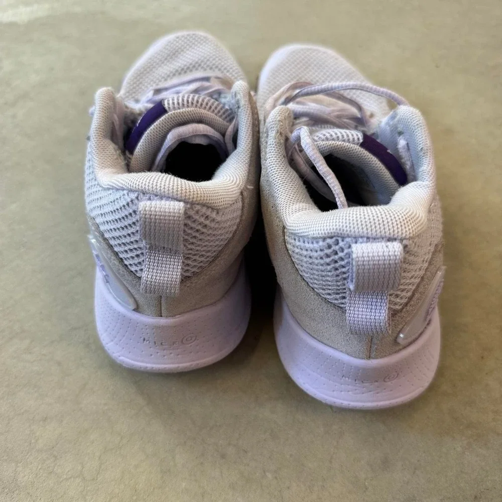 Purple Curry's  basketball shoes Sz 6.5 Y